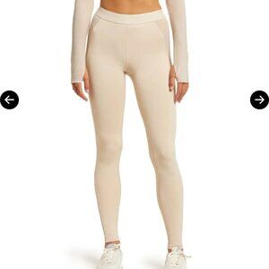 Alo Yoga Airlift Ballet Dream High Waist Leggings - Macadamia Size: M
